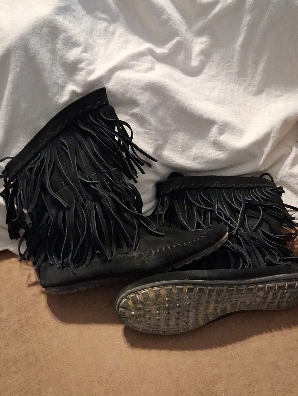 Minnetonka Black Fringe Moccasin Boots
